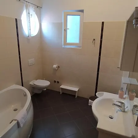 Apartment Mira Tučepi