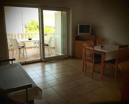 Apartmán Mira